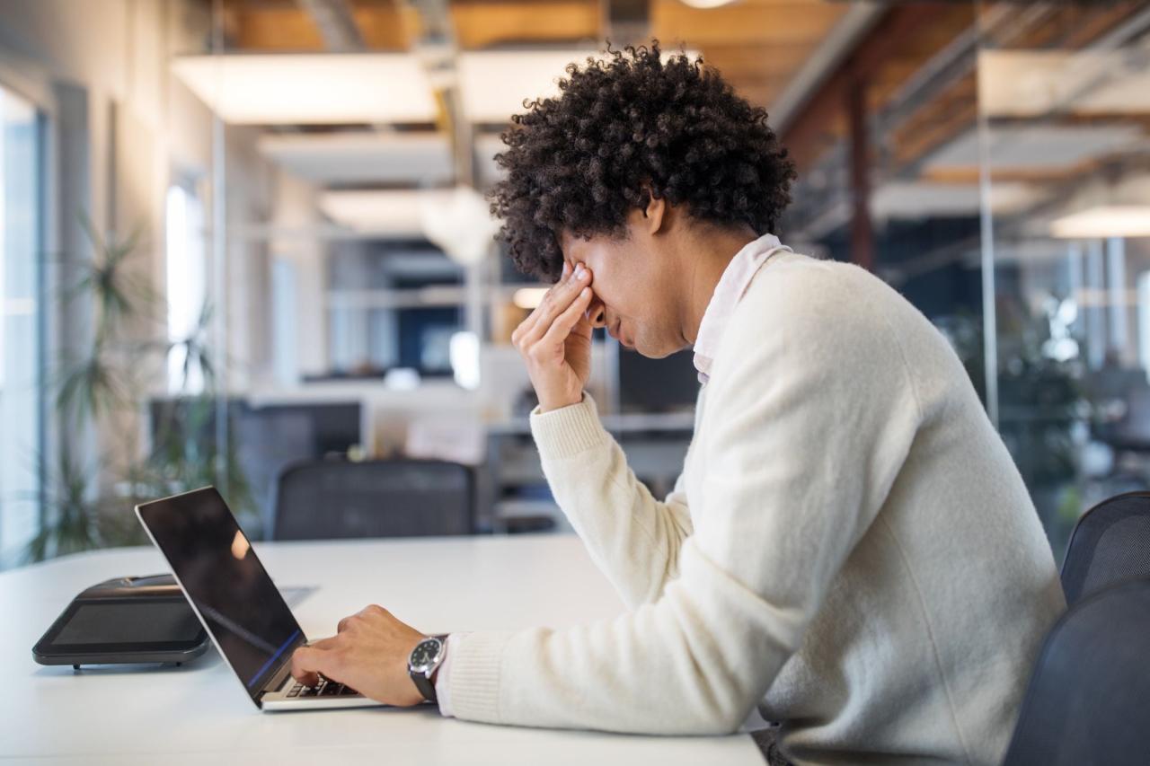 10 Strategies to Stop Feeling Overwhelmed at Work - Calmerry