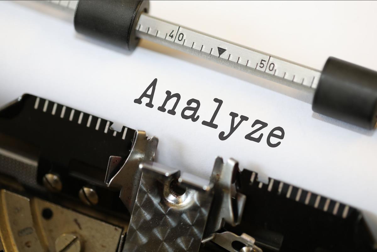 Analyze - Free of Charge Creative Commons Typewriter image